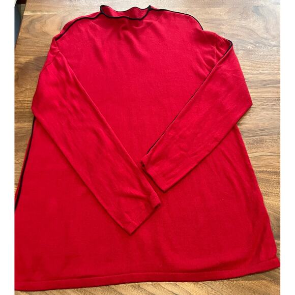 Chico’s Size 1 Red Long Sleeve Cotton Blend Top Black Piping Trim Neck & Sleeves - Picture 3 of 7